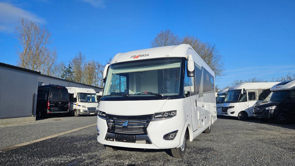 Frankia i 740 Plus, Caravanes & Camping, Camping-cars, 6 à 7 mètres, Fiat, Intégral, Automatique