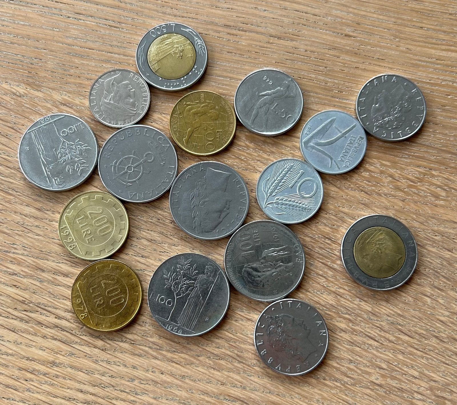 Munten Italie, Ophalen