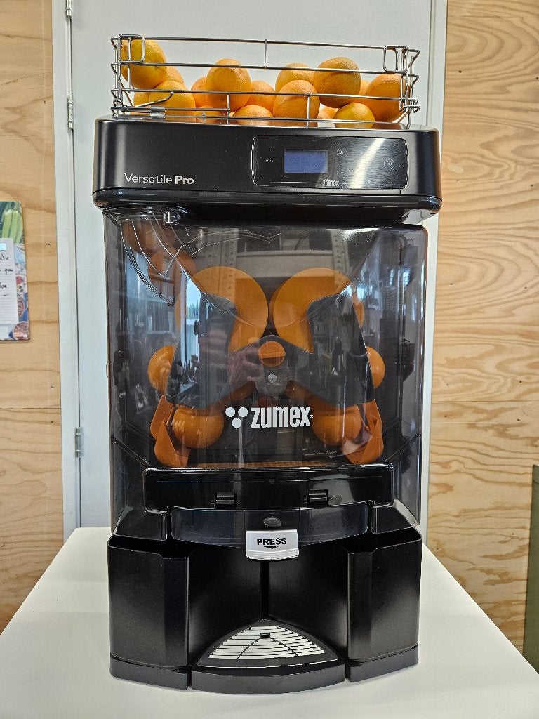 Zumex Versatile Pro sinaasappelpers, Enlèvement ou Envoi, Reconditionné, Électrique, Presse-agrume