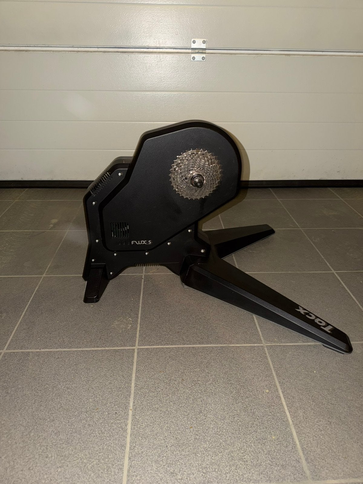 Tacx Flux S Smart – direct drive fietstrainer, Sport en Fitness, Ophalen, Gebruikt, Overige typen