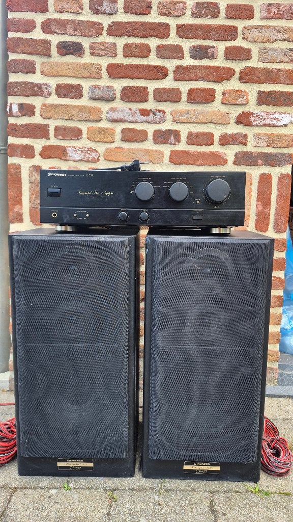 Pioneer A-330 Versterker met CS-557 Luidsprekers, TV, Hi-fi & Vidéo, Amplificateurs & Ampli-syntoniseurs, 60 à 120 watts, Enlèvement
