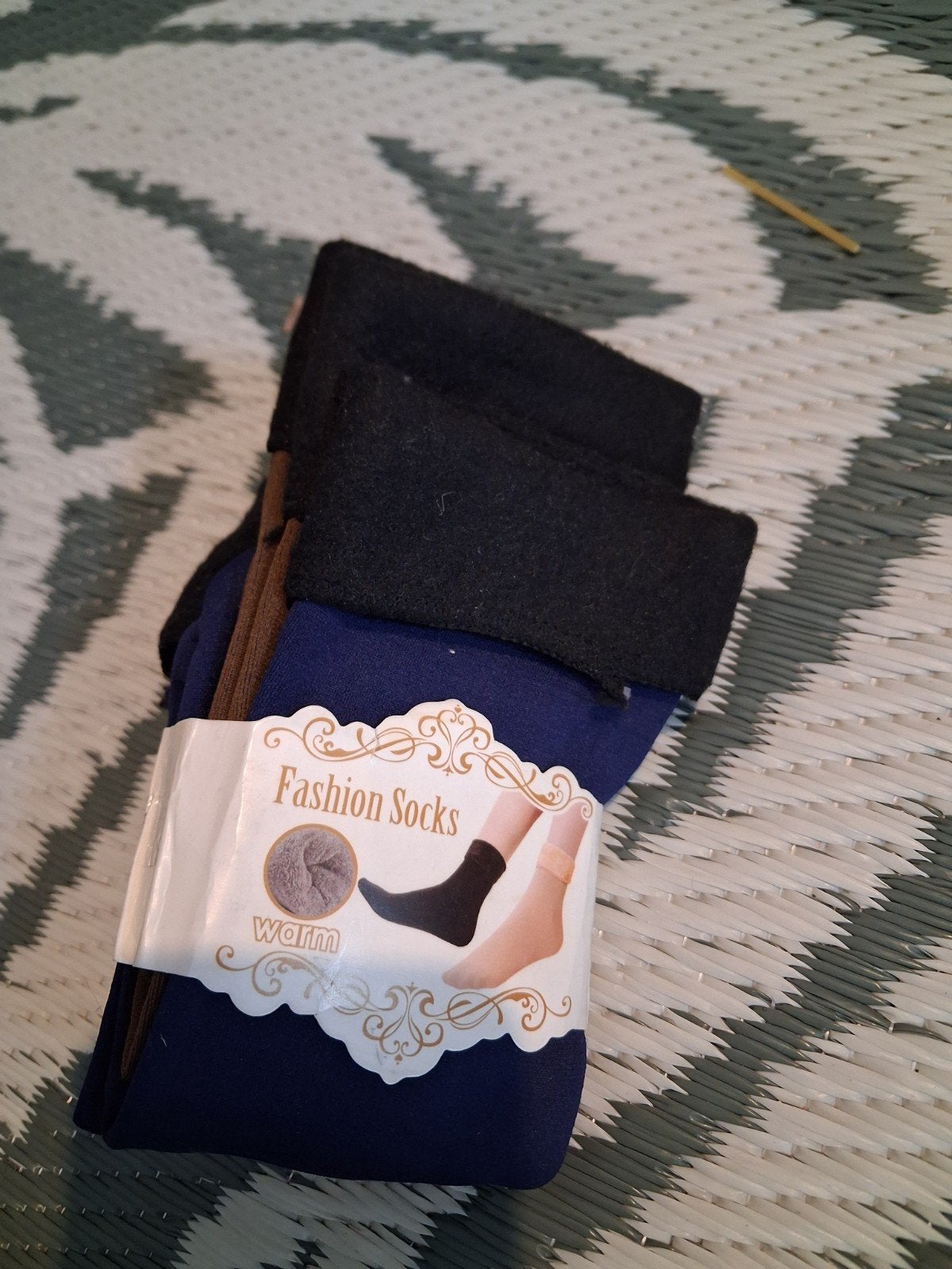 2 Paar Nieuwe Warme Winter Sokken - Met Fleece - €4, Kleding | Dames, Sokken en Kousen, Ophalen, Nieuw
