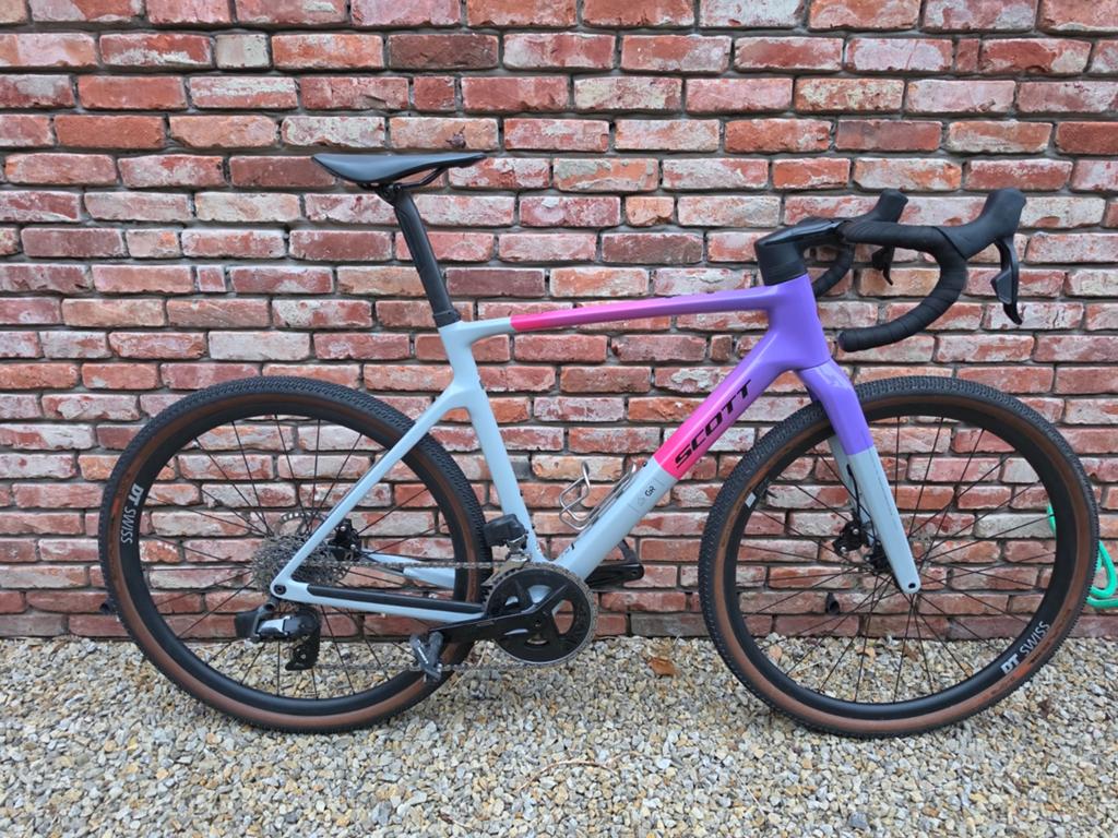 scott addict 20 gravel  medium, Vélos & Vélomoteurs, Vélos | Vélos de course, Enlèvement