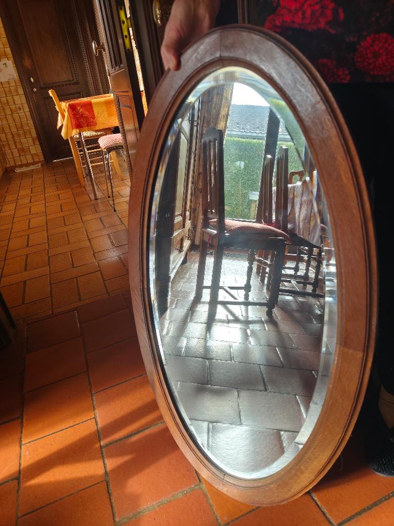 Superbe mirroir, Antiquités & Art, Enlèvement, Ovale, Moins de 50 cm, Moins de 100 cm