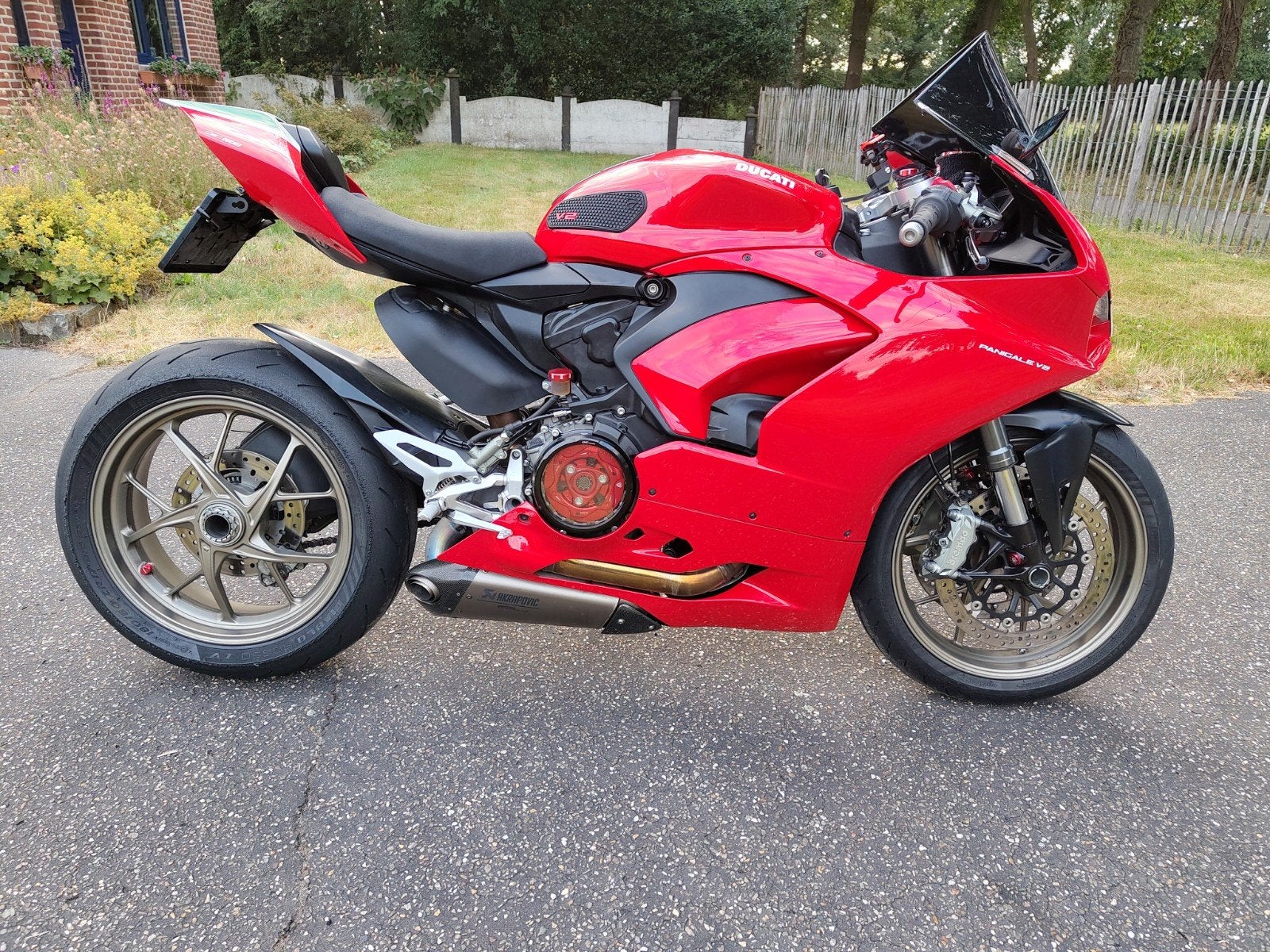 Ducati Panigale v2 2020, Échappement sport, Occasion, Plus de 35 kW, 2 cylindres