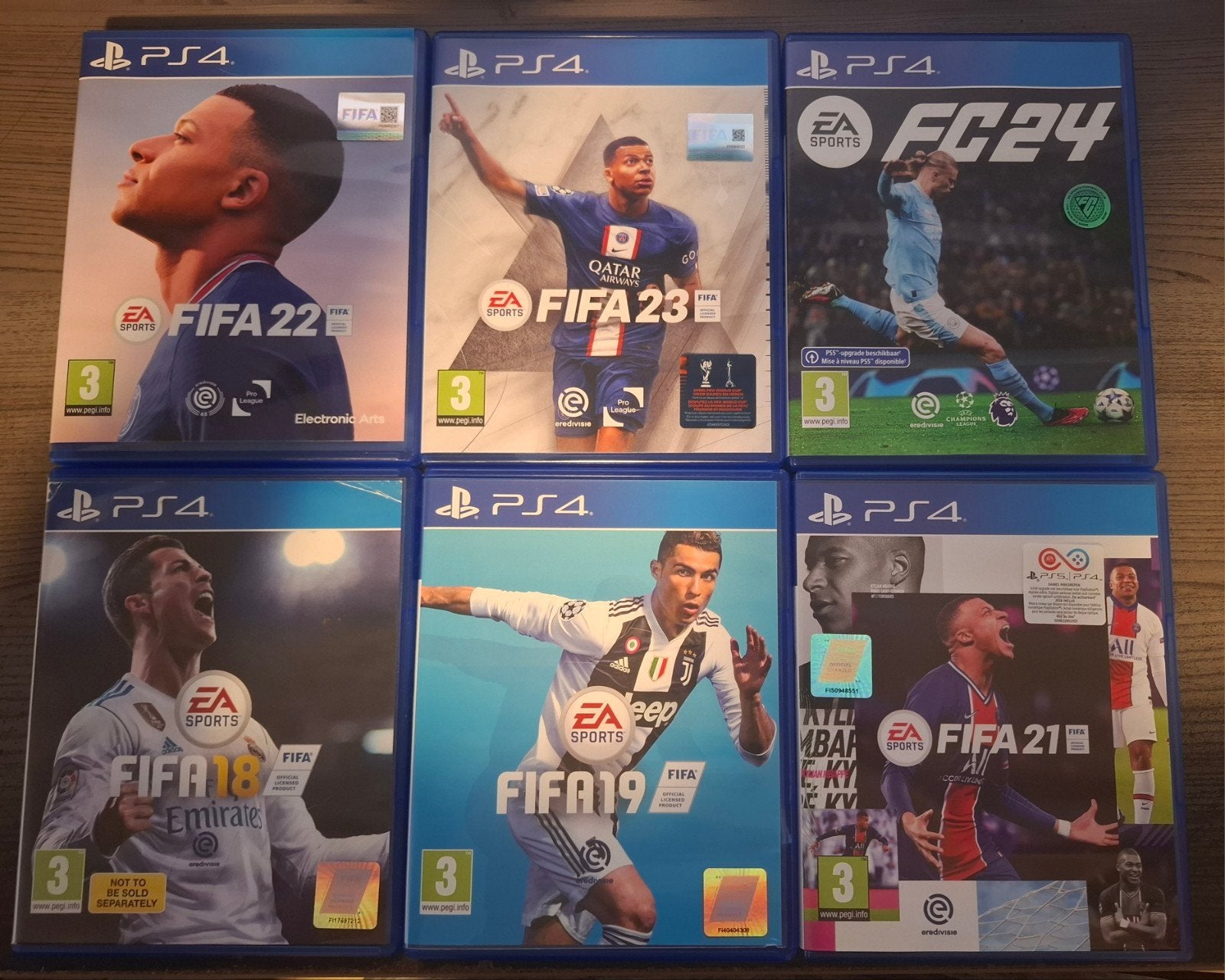 Fifa 18,19,21,22,23+fc 24 voor ps4, Ophalen, Zo goed als nieuw