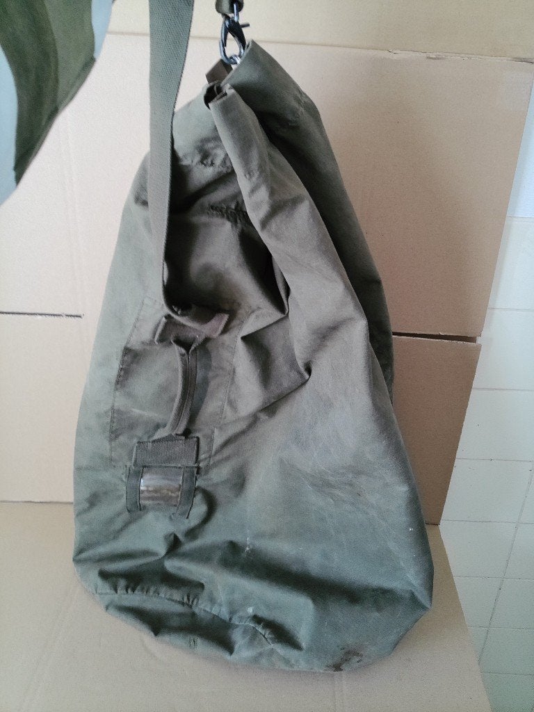Curiosa vintage leger plunjebaal plunjezak met slot 80cm, Ophalen of Verzenden