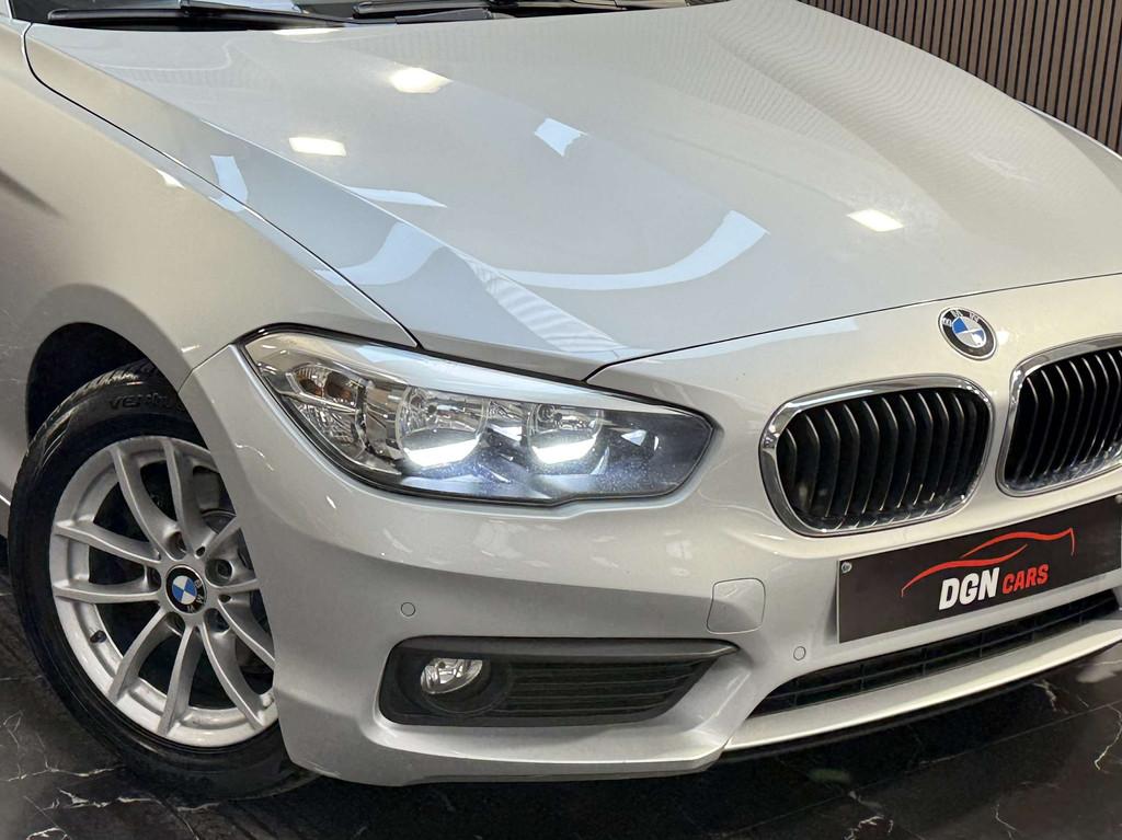 BMW 1 Serie 116 116 d EfficientDynamics Edition, Autos, BMW, Argent ou Gris, Achat, Euro 6, Noir