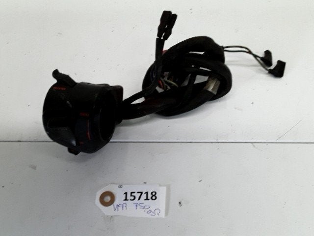 VFR750 1990 - 1993 Honda Elektrische bediening D1-25970, Motoren