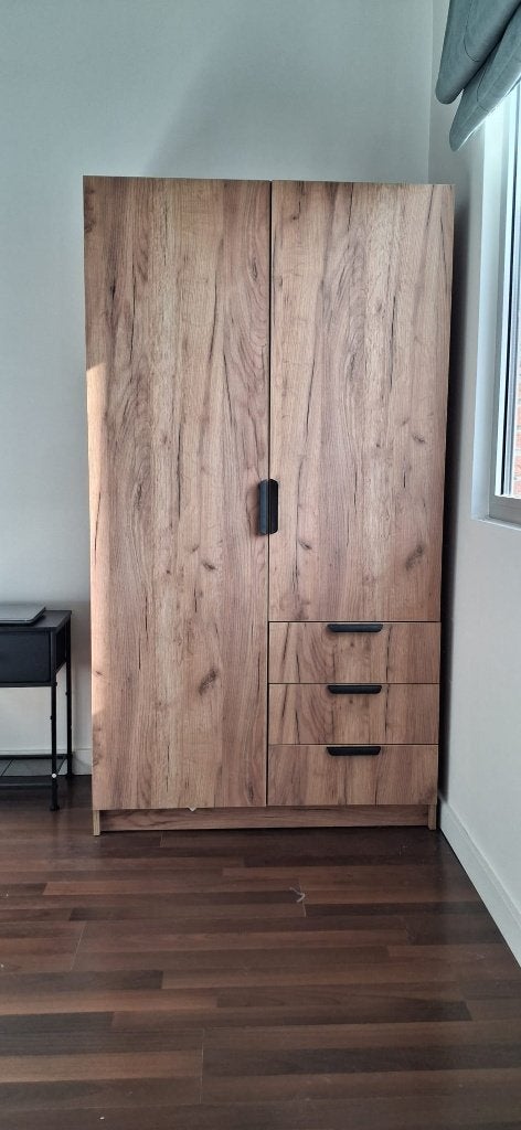 Wardrobe/kledingkast - Excellent & New - 3 months old, Ophalen