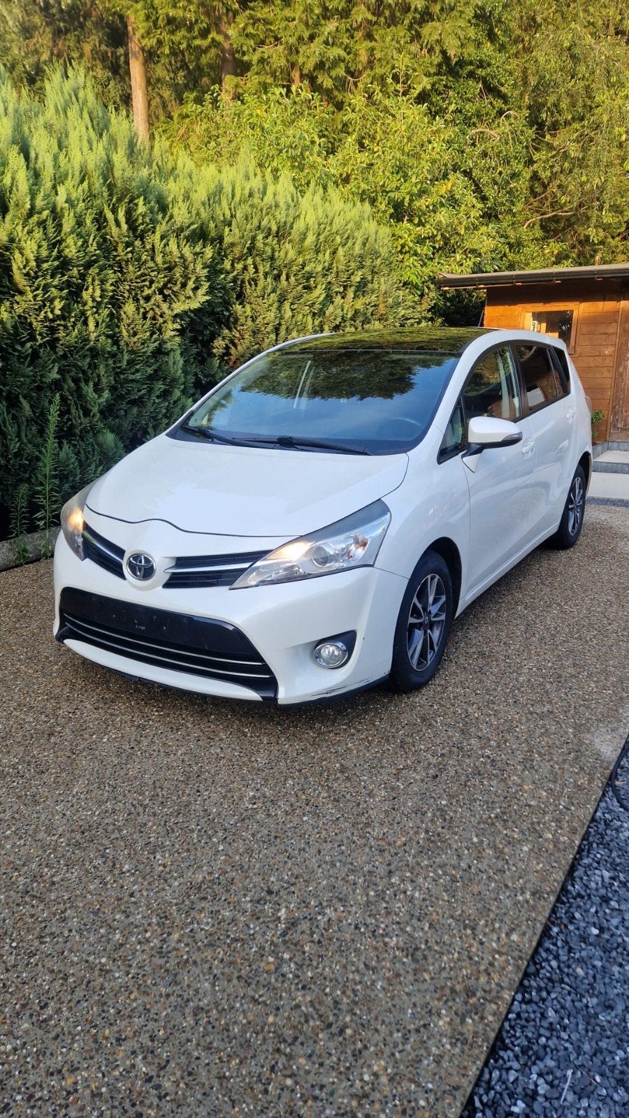 toyota verso, Auto's, Euro 5, Wit, 1595 cc, 5 deurs