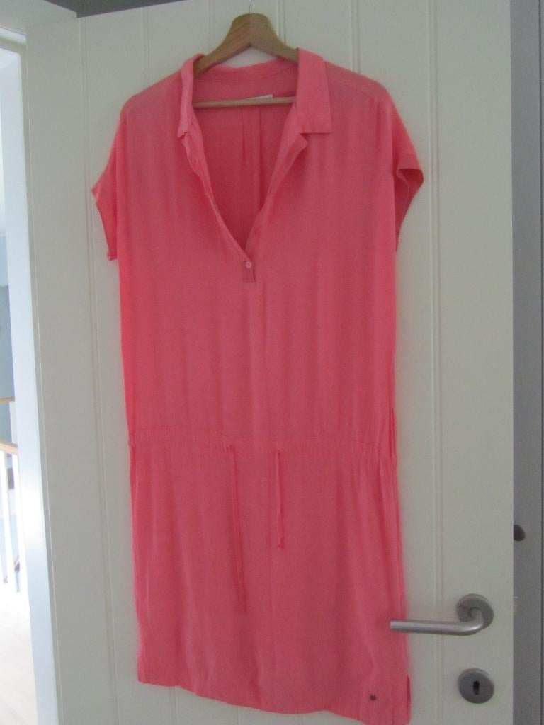 Hampton Bays jurk maat 38 roze kleur, Vêtements | Femmes, Robes, Hampton Bays, Enlèvement ou Envoi, Taille 38/40 (M), Rose