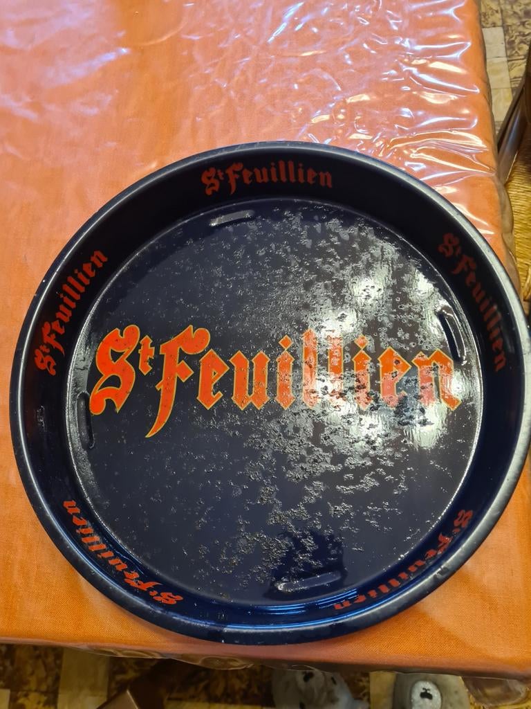 Metalen dienblad St Feuillien, Ophalen
