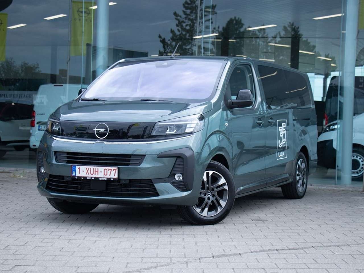 Opel Zafira Life XL 2.0T AT8 180PK MINIBUS|KAPARI GREEN|9PL, Autos, Opel, 0 kg, Euro 6, Noir, Automatique