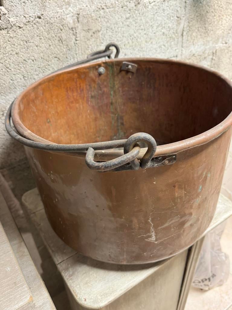Oude koperen ketel, Ophalen