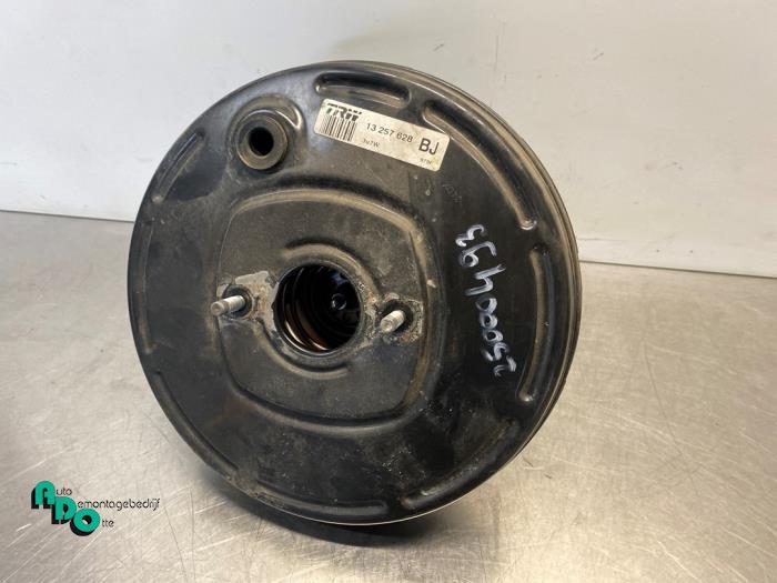 Rembekrachtiger van een Opel Meriva (Meriva B 10-), Gebruikt, -, -, Opel