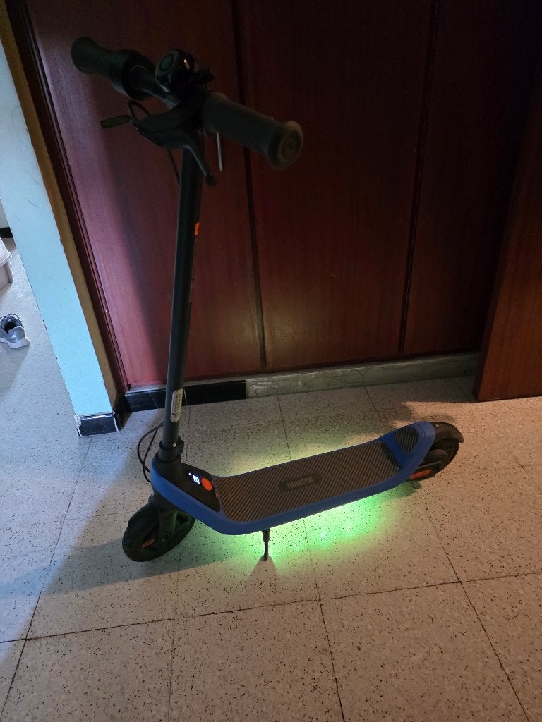 Trottinette ninebot, Vélos & Vélomoteurs, Trottinettes, Enlèvement, Comme neuf, Step électrique (E-scooter), Segway Ninebot