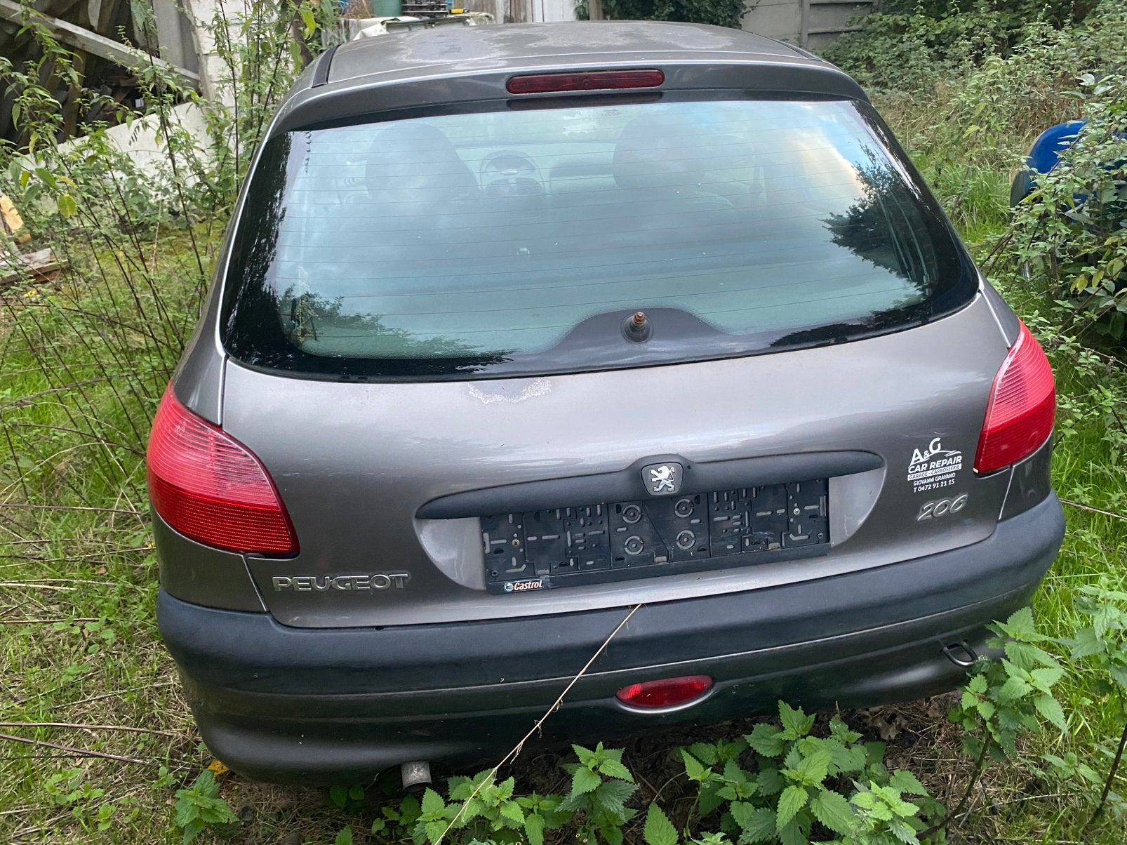 Peugeot 206 1.1 i benzine bj1999  EXPORT!!!! 600eu, Auto's, Euro 2, Particulier, Blauw, Zilver of Grijs
