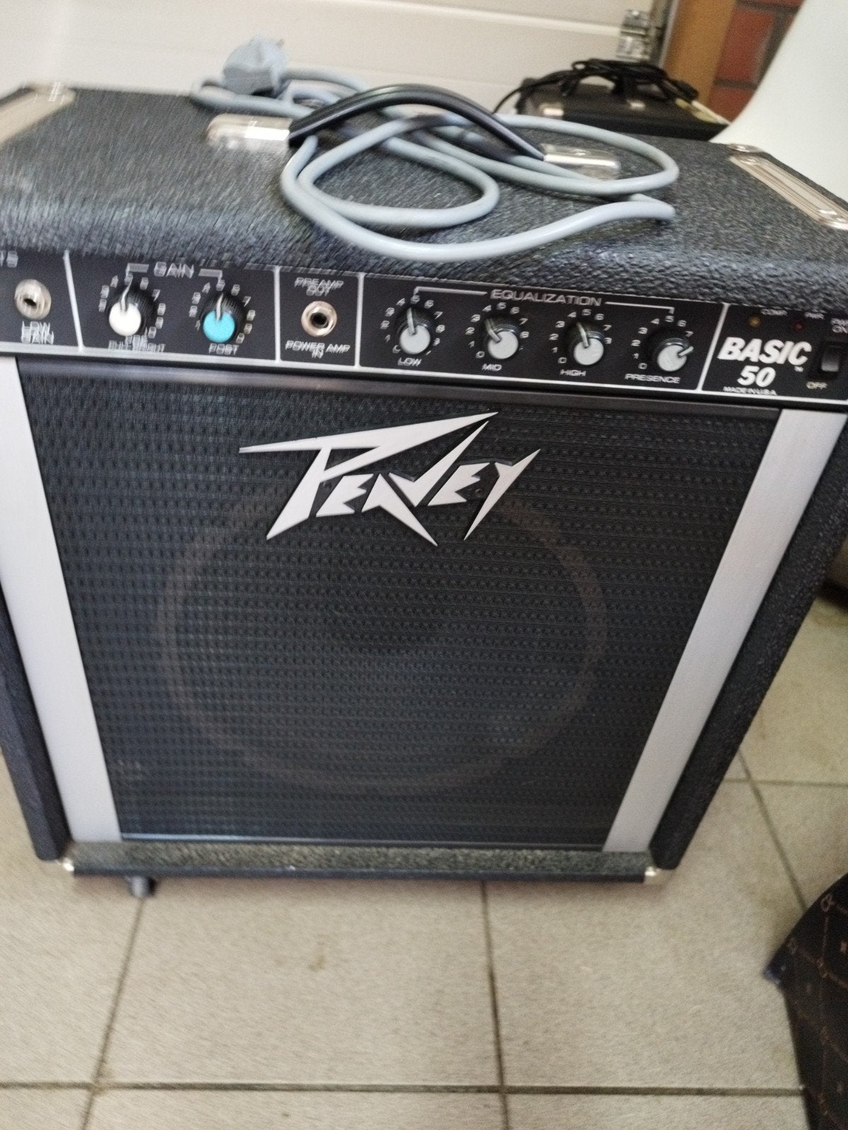 prima amp, guitar and bass 180W, Muziek en Instrumenten, Ophalen of Verzenden, Gebruikt, Gitaar, 50 tot 100 watt