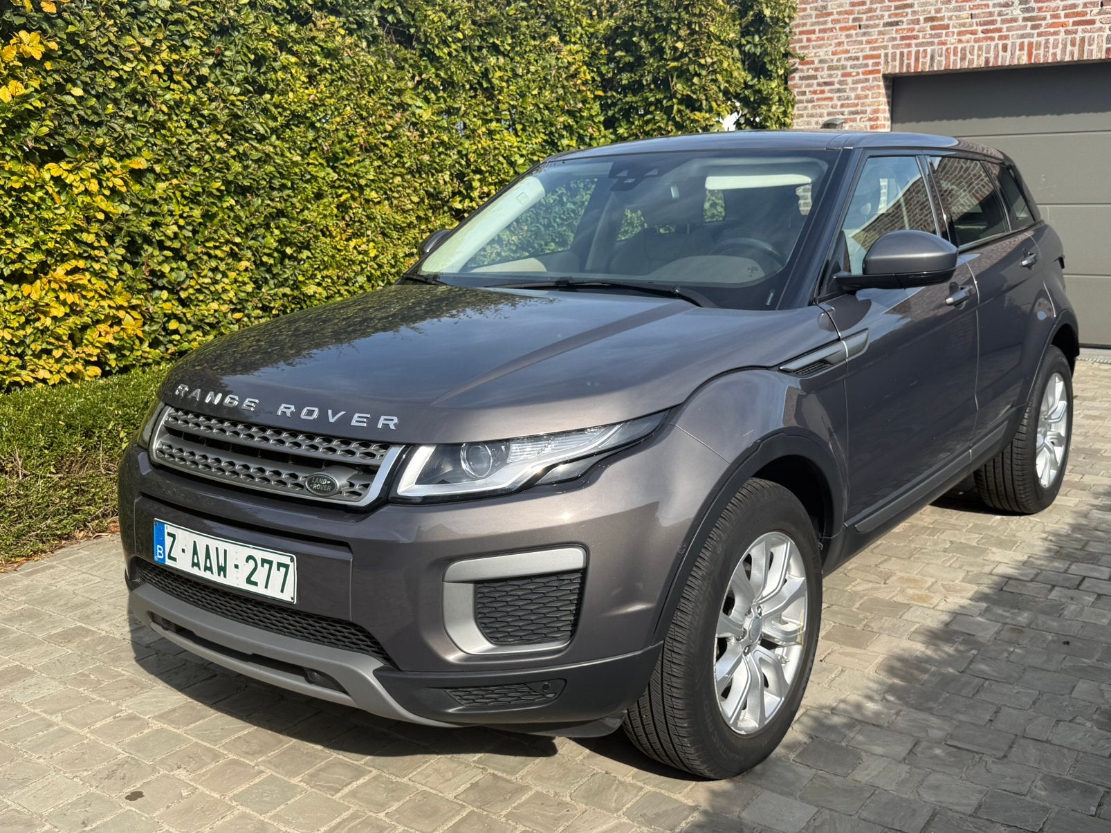 Land Rover Range Rover Evoque 2.0 TD4 4WD SE, Autos, Cuir, Argent ou Gris, Achat, Entreprise