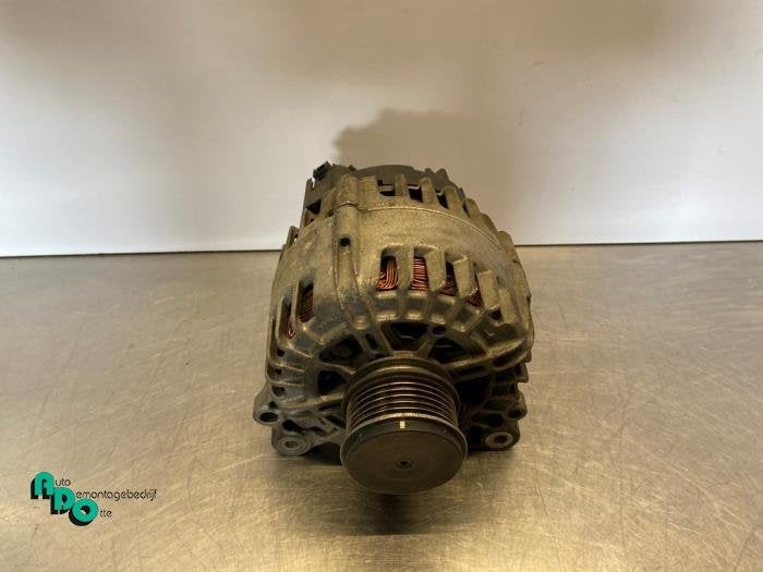 Dynamo d'un Volkswagen Polo (Polo 09-), Volkswagen, -, 3 mois de garantie, Utilisé