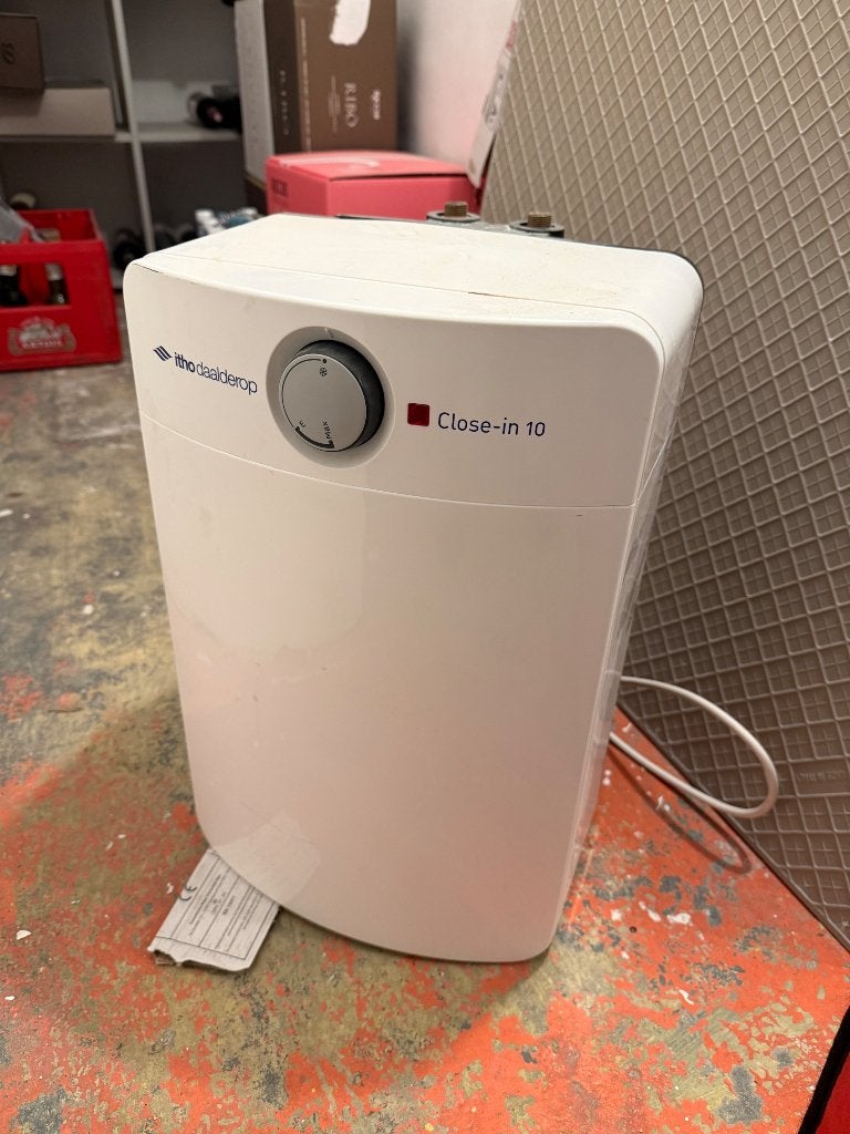 Keukenboiler Daalderop close-in 10, Doe-het-zelf en Bouw, Ophalen, Boiler, Minder dan 20 liter, Minder dan 3 jaar oud