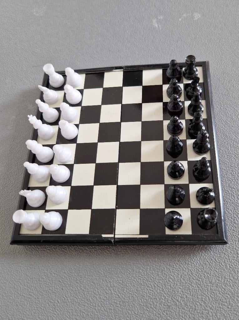 Jeu d'échecs de voyage magnétique avec échiquier pliable, 1 ou 2 joueurs, Enlèvement ou Envoi, Utilisé, Jeu de voyage