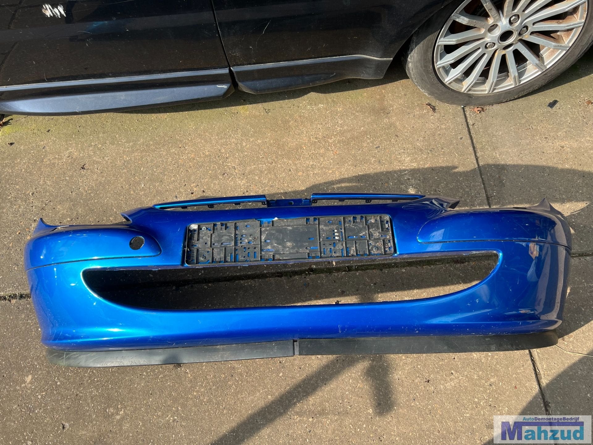 PEUGEOT 307 Blauw voorbumper 2000-2009, Auto-onderdelen, Taurusavenue 1
2132 LS  Hoofddorp, NL, Gebruikt, Contact.group@renault.com
