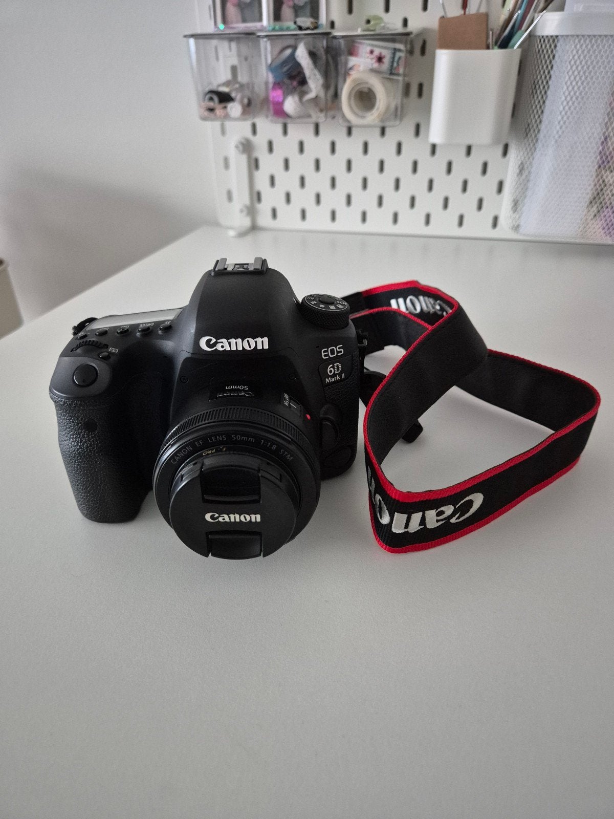 Canon EOS 6D Mark II + Canon EF Lens 50 mm, TV, Hi-fi & Vidéo, Appareils photo numériques, Enlèvement, Canon