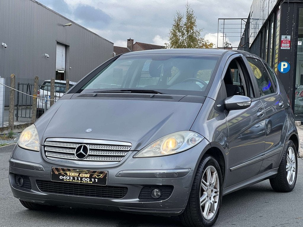Mercedes-Benz A-Klasse 180 A 180 CDI* prix marchand ou expor, Auto's, Gebruikt, Zwart, 4 cilinders, https://public.car-pass.be/vhr/96295ec9-94a4-4144-809a-03cfb4e47f03