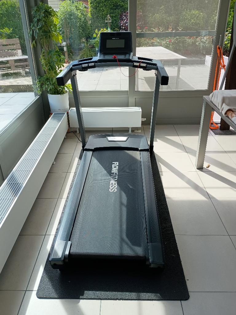 Loopband Flow Fitness, Sport en Fitness, Ophalen, Overige materialen, Gebruikt, Loopband