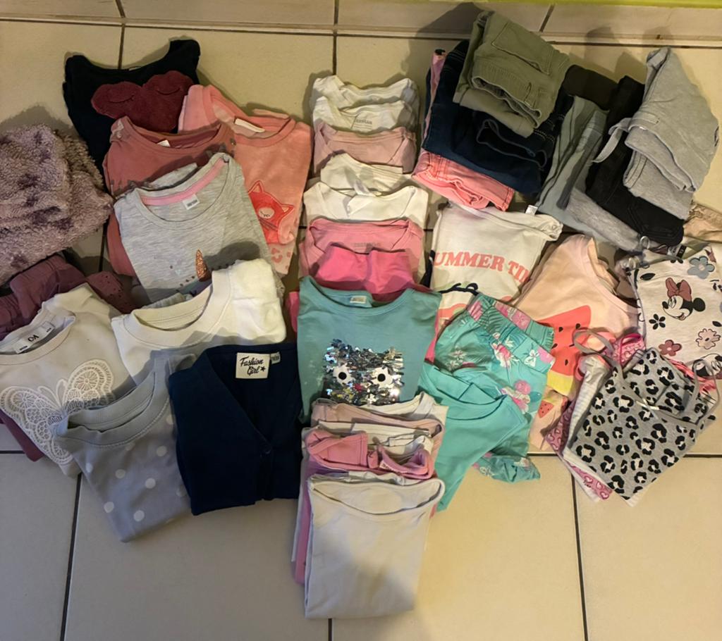 Lot meisjeskledij maten 92/98/104 (8520), Kinderen en Baby's, Ophalen, Zo goed als nieuw
