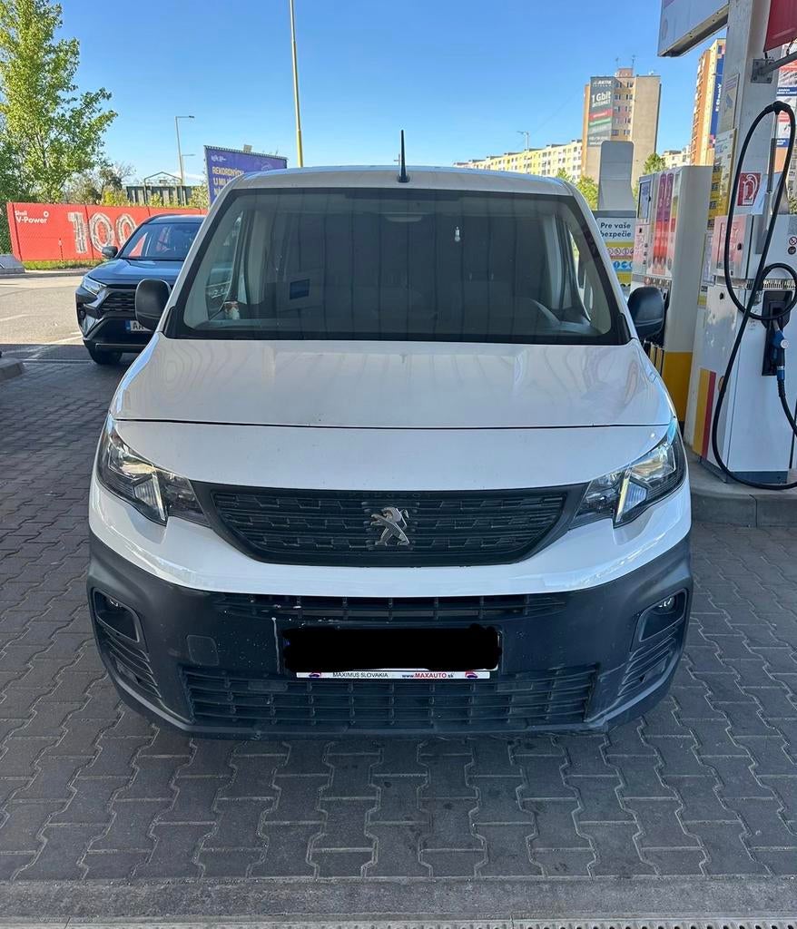 Peugeot Partner 1.5d 2022, Auto's, Bestelwagens en Lichte vracht, 4 deurs, Euro 6, Bedrijf, Te koop