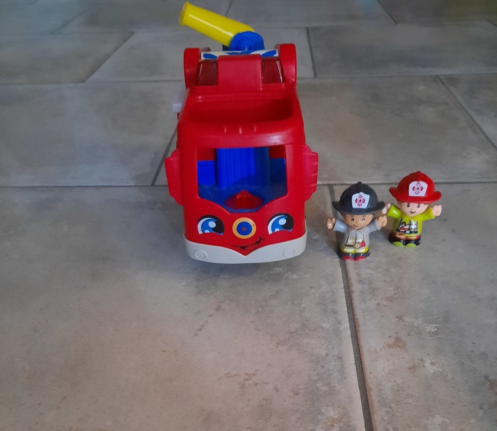 Te koop: Little people brandweerwagen, Ophalen