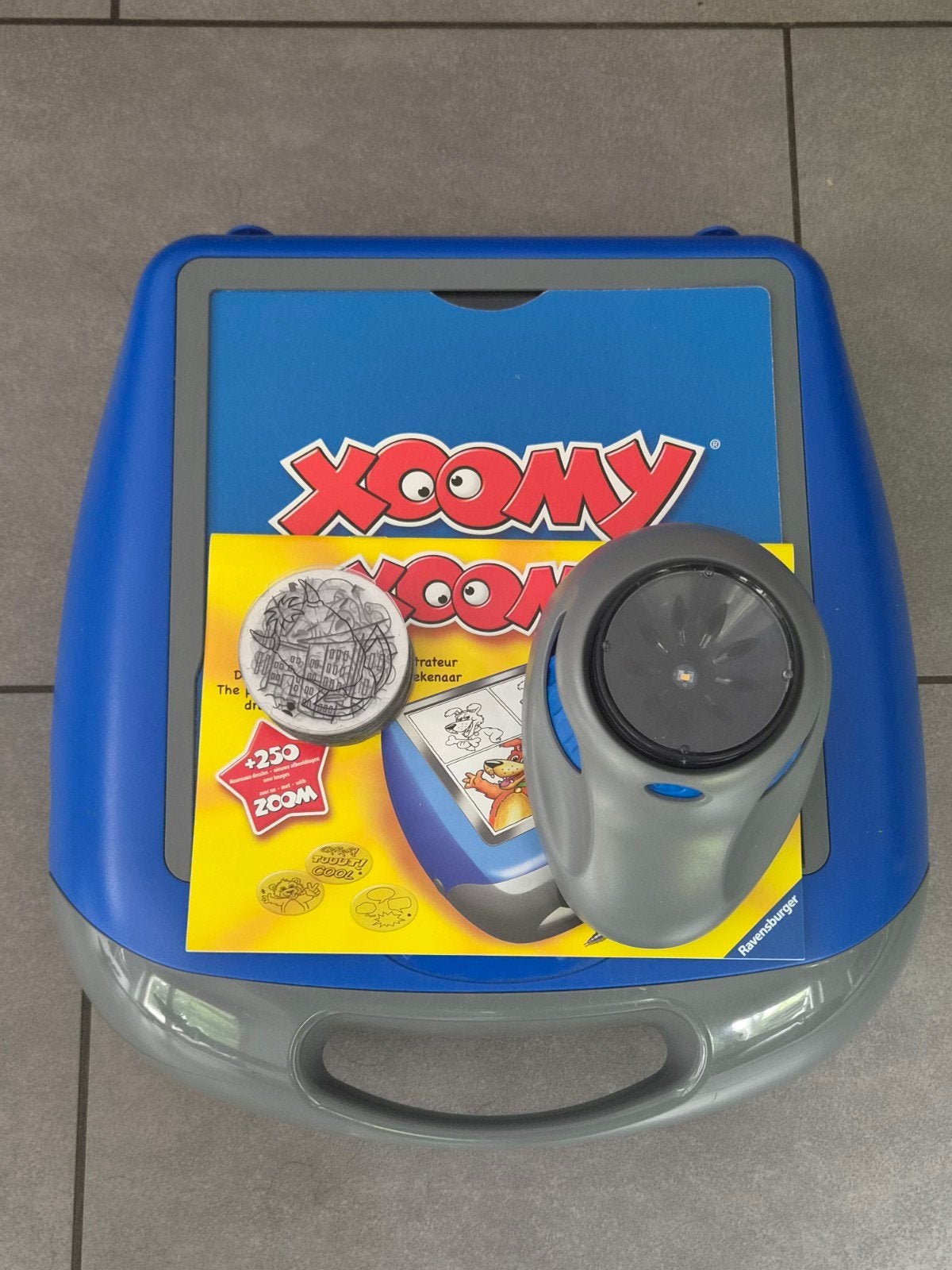 Xoomy tekenmachine, Ophalen