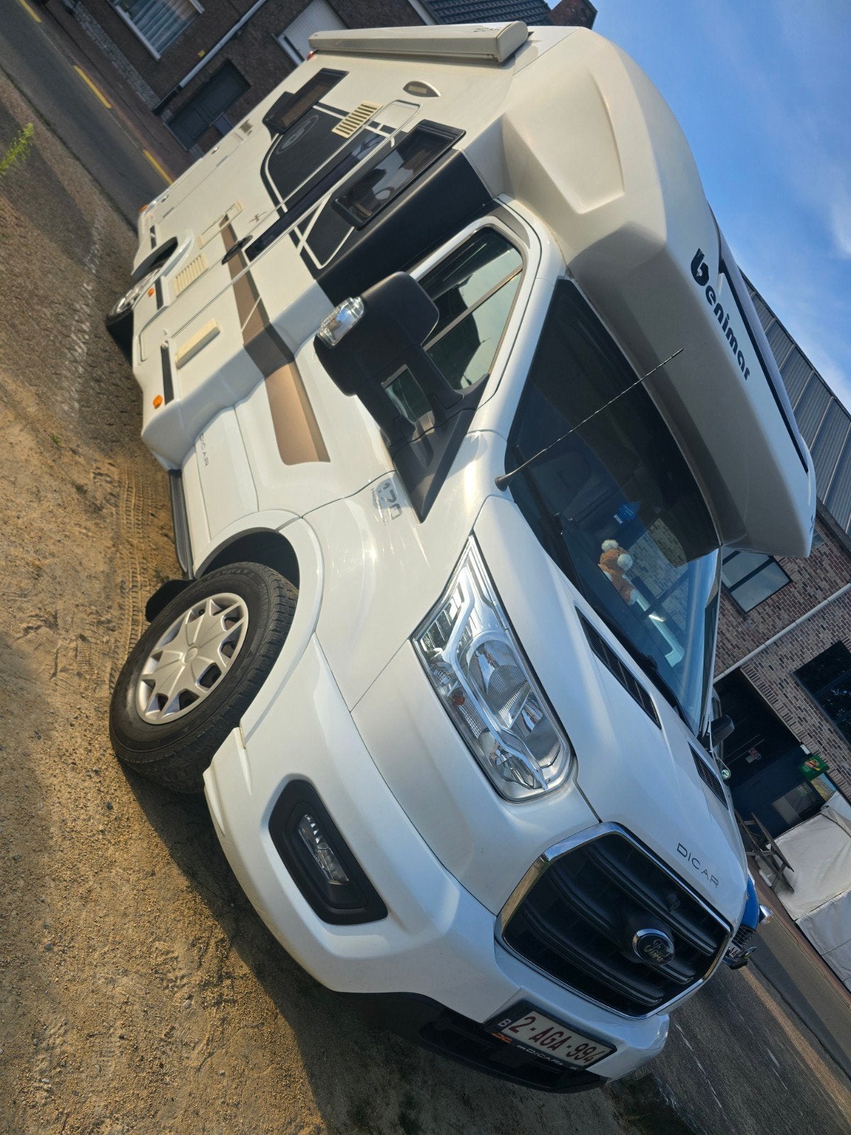 Ford Benimar cocoon 496