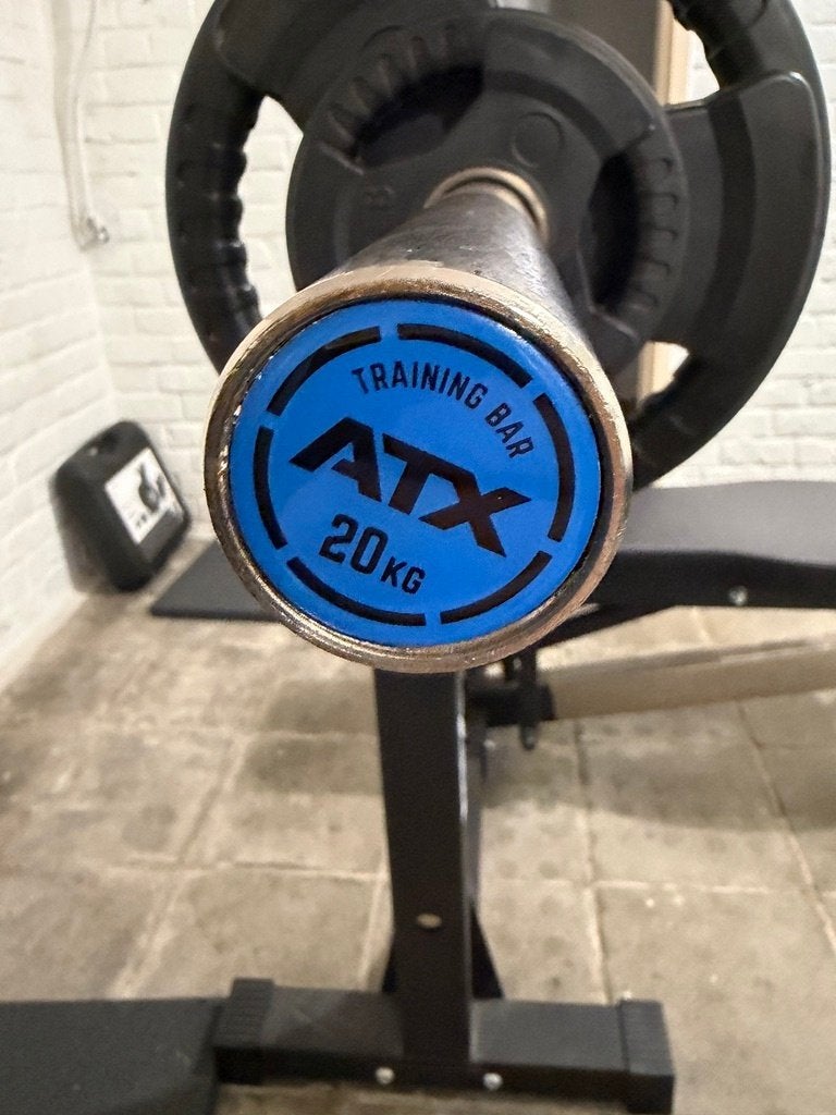 Barre olympique ATX Training Bar 20 kg – 220 cm / 50 mm, Sports & Fitness, Enlèvement, Utilisé, Barre d'haltères