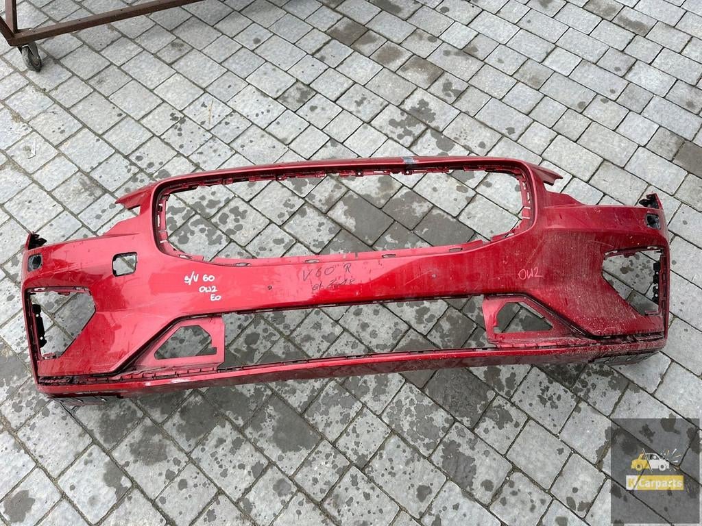 Volvo S60 III V60 II R-Design voorbumper, Gebruikt, Gunnar Engellaus vag 8
405 31  Gothenburg, SE, Info@volvocars.com, Volvo