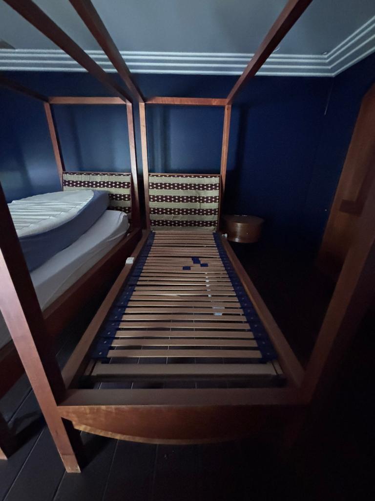 hemelbed , kerselaar hout, Ophalen, Gebruikt, 90 cm, Eenpersoons