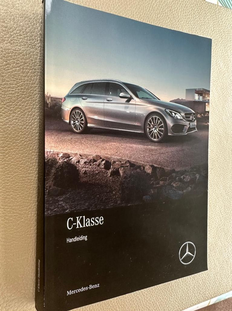 C-Klasse (W205) handleiding, Auto-onderdelen, Ophalen of Verzenden, Nieuw, Mercedes-Benz