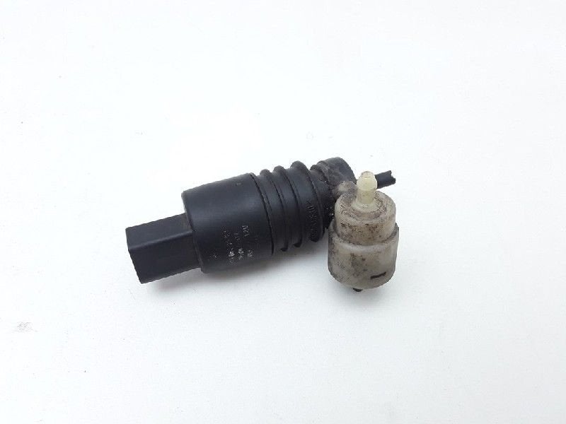 RUITENSPROEIERPOMP VOOR Mitsubishi Colt (Z2 / Z3), Gebruikt, Dhr. M. Roggen, Marinus@Japoto.nl, Stadsweg 37 37
9917 PV  WIRDUM GR., NL