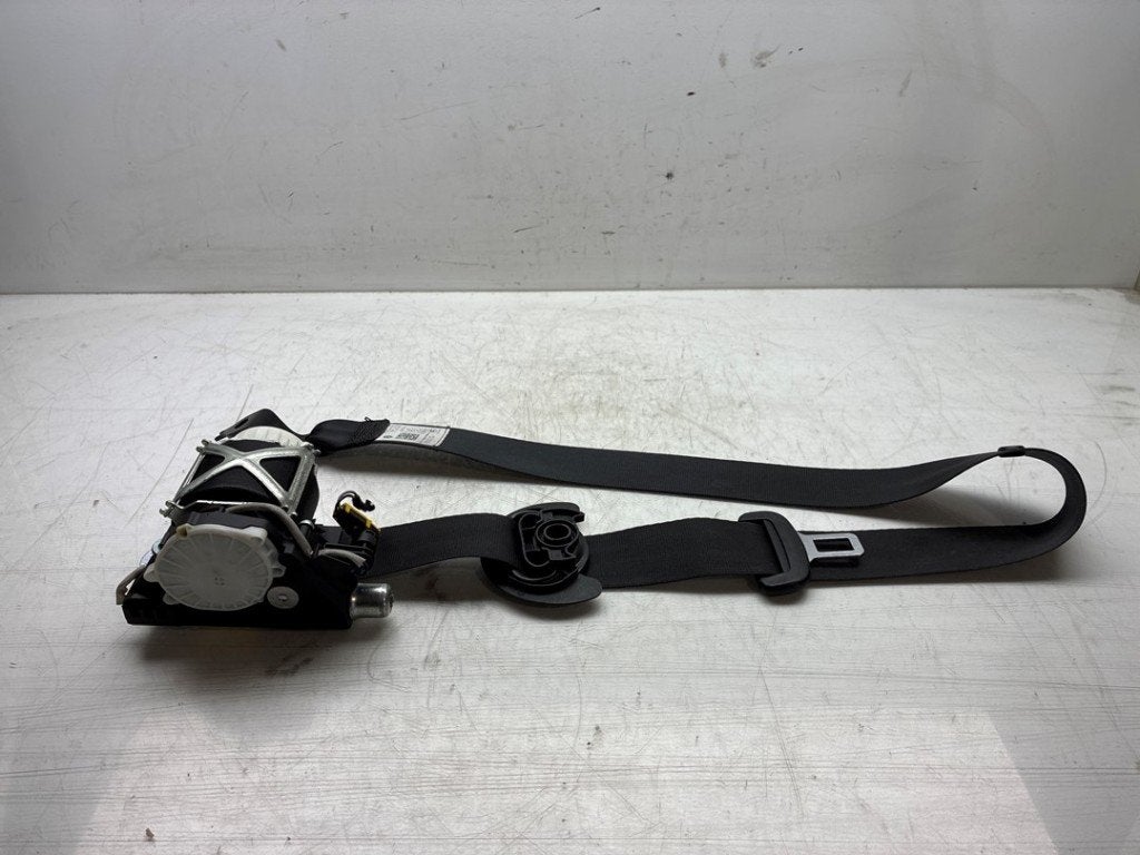 CEINTURE DE SECURITE AVANT DROIT Volkswagen Polo V (6R), Volkswagen, Volkswagen AG, Utilisé, Kundenbetreuung@volkswagen.de