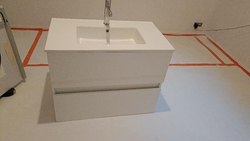 Ensemble meuble SDB blanc avec miroir 80cm NEUF, Neuf, 25 à 50 cm, Moins de 100 cm, Meuble lavabo