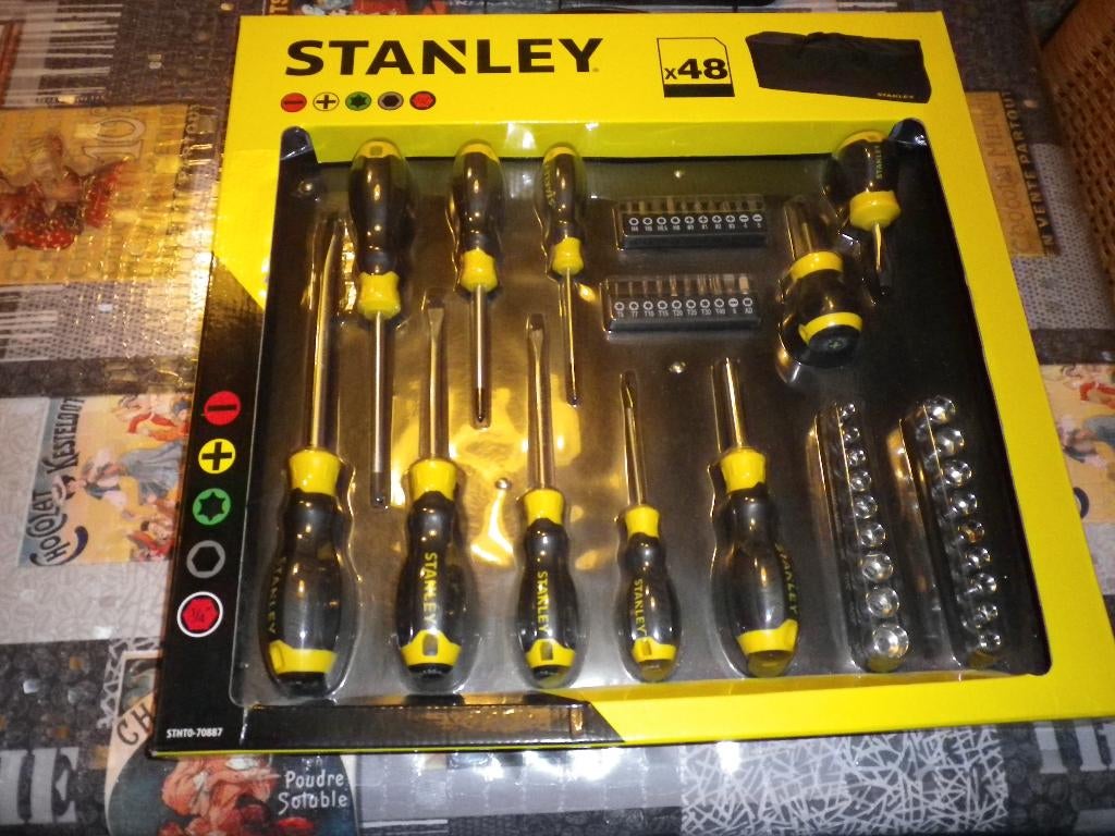 Outils Stanley, Enlèvement, Neuf