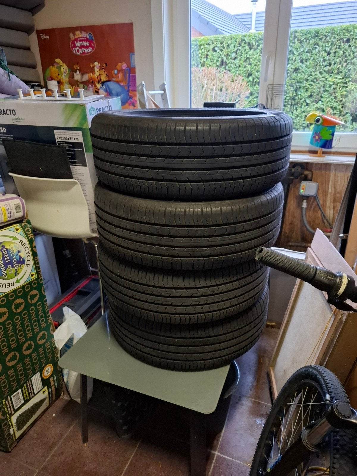 Pneus provenant d'une voiture neuve- Nouvelle baisse de prix, Enlèvement, Pneus été, Pneu(s)