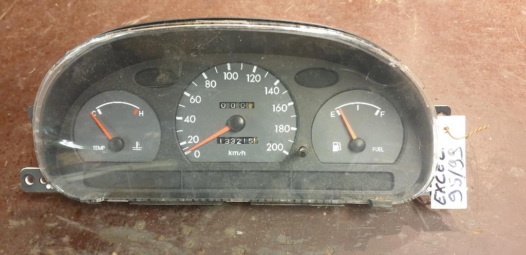 Compteur Hyundai Excel, Autos : Pièces & Accessoires, Tableau de bord & Interrupteurs, Hyundai, Utilisé, Enlèvement
