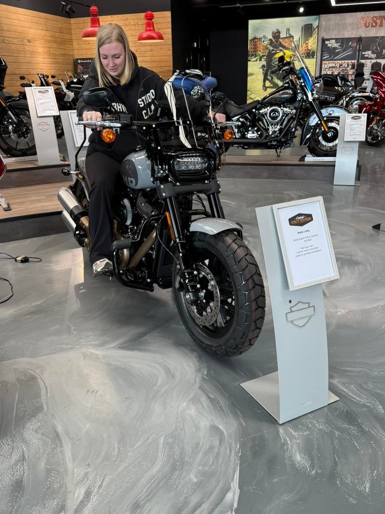 HARLEY DAVIDSON FATBOB BTW 2026 FABRIEKSGARANTIE 4-2030, Motoren, Bedrijf