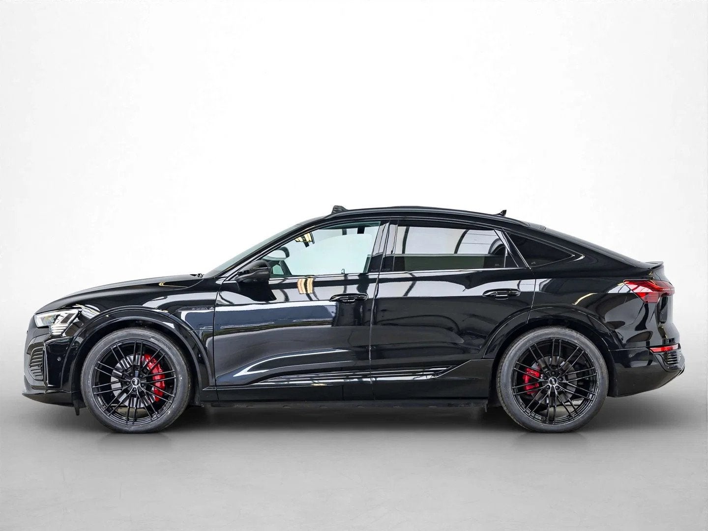 Audi Q8 e-tron 55 QUATTRO S LINE|PANO|ACC|LA|360|KEYLESS|, Cuir, Achat, 408 ch, Entreprise
