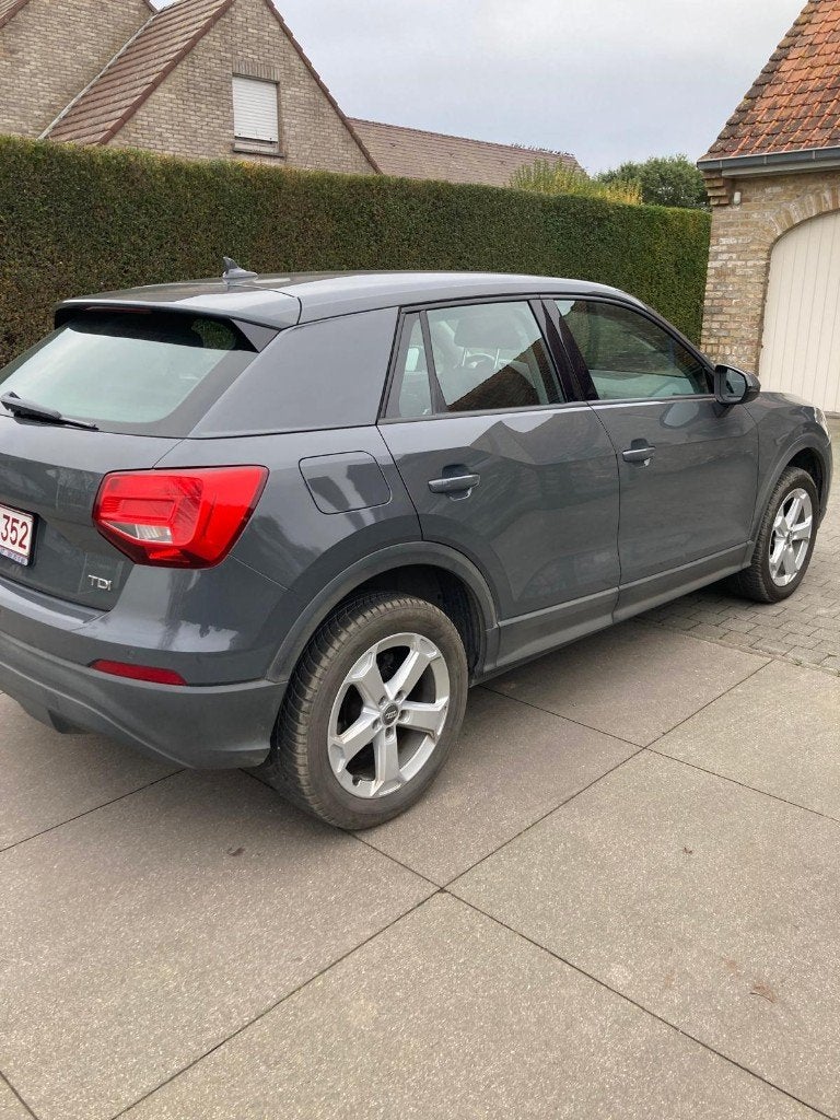 Te koop: Audi Q2, Auto's, Audi, Particulier, SUV of Terreinwagen, Zilver of Grijs, Te koop