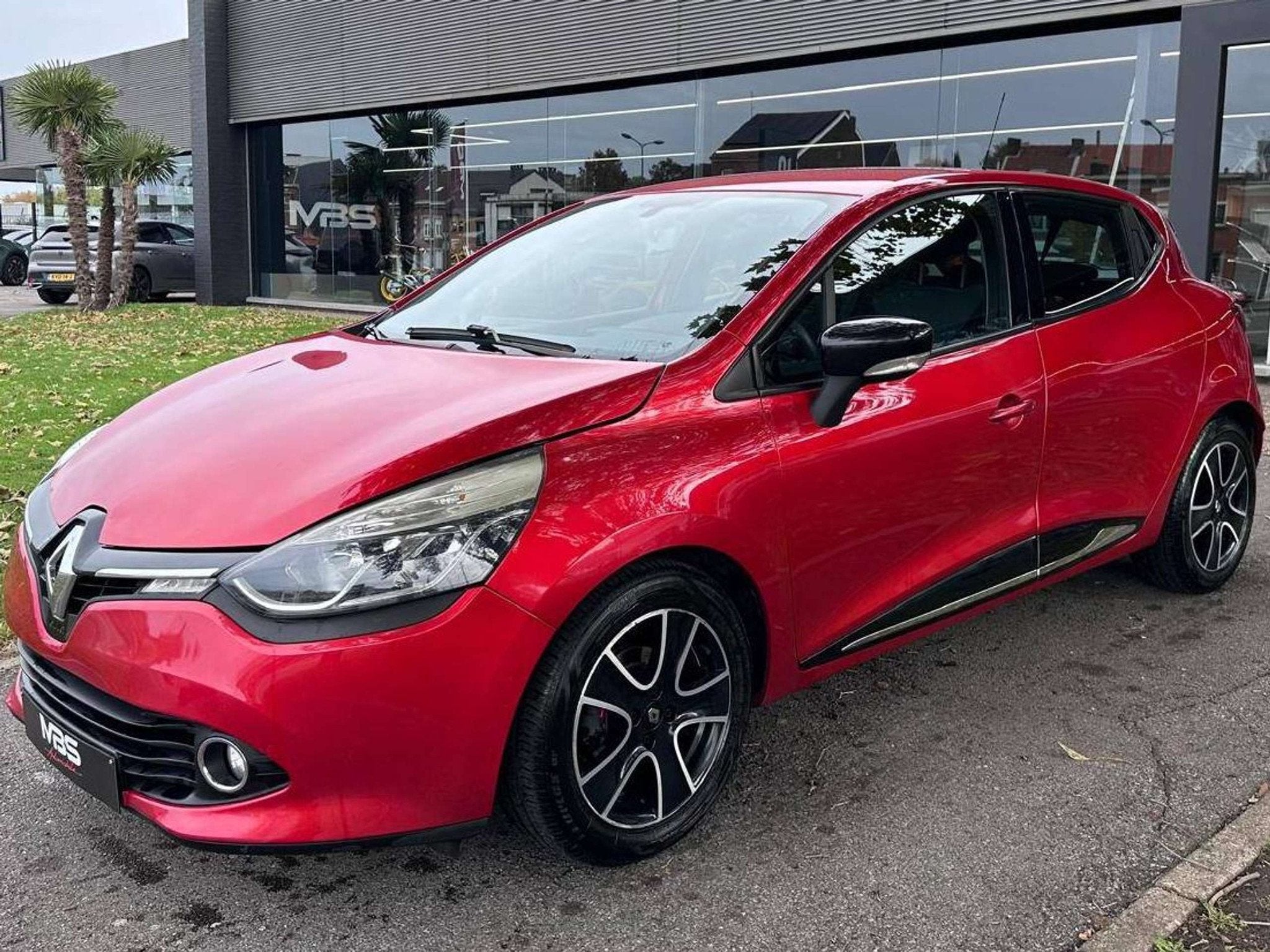 Renault Clio *0.9 Tce* MANU * CLIM * MANU* GARANTIE 12 MOIS, Auto's, Voorwielaandrijving, 898 cc, Gebruikt, Bedrijf